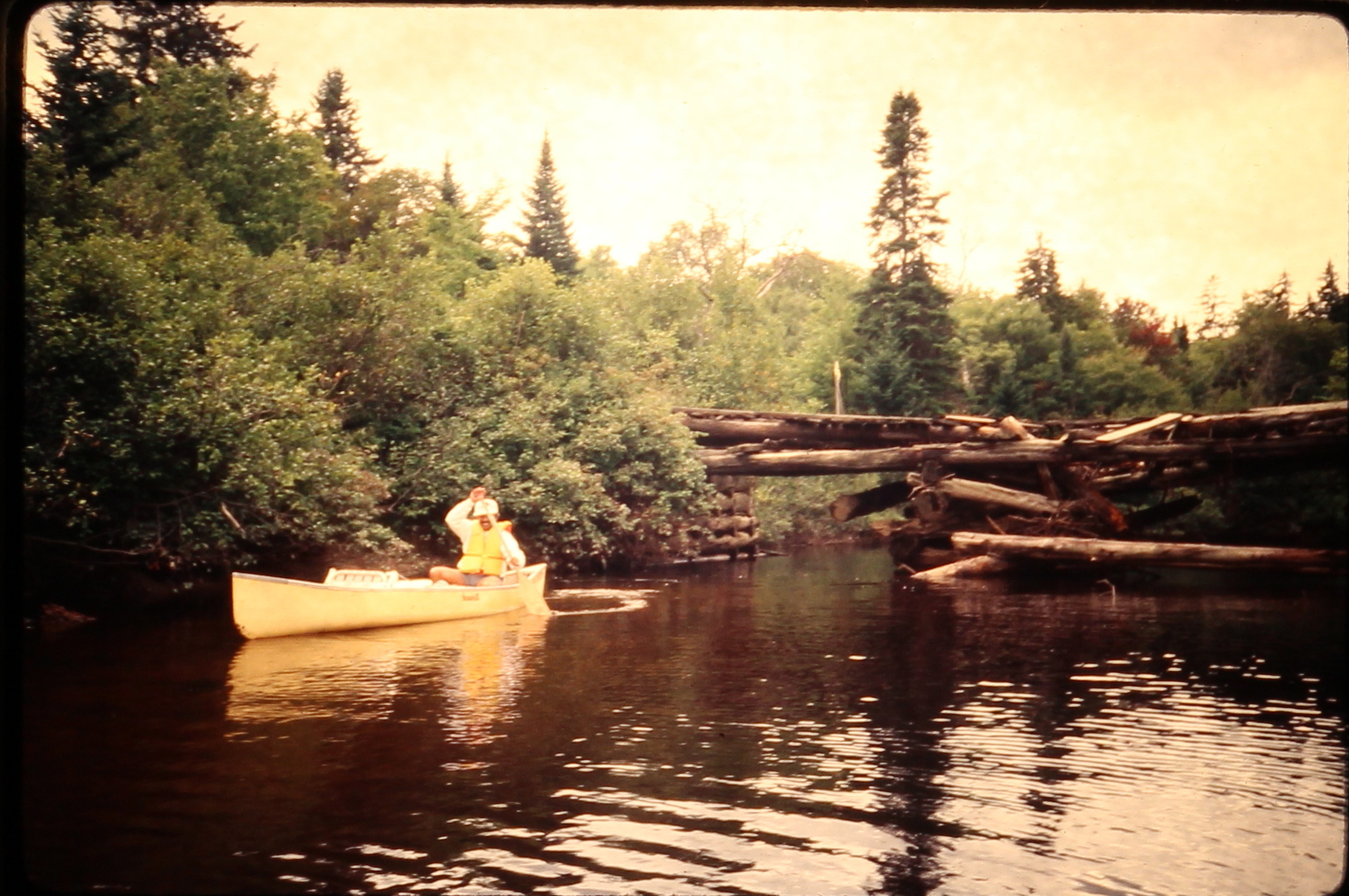 19880902.03 - USA ME -- MooseRiver - Somesh - Paddling 101 - MB01T01B09S03.JPG